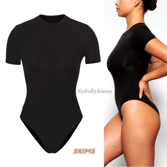 SKIMS FITS EVERYBODY T-SHIRT BODYSUIT ONYX XS NEW - Picture 2 of 5
